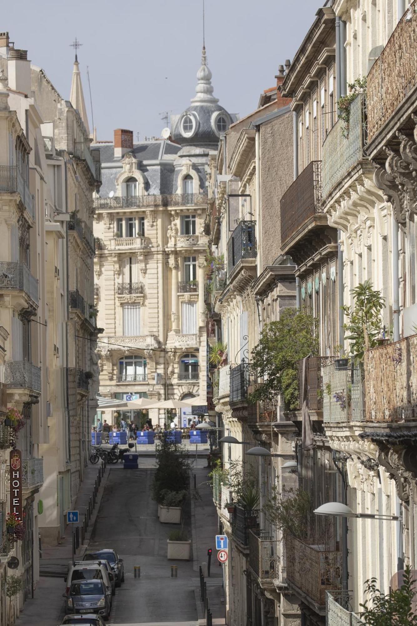 Hotel D'Aragon - Place De La Comedie Montpellier Exterior photo